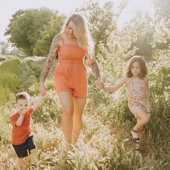 Short romper - Picture 3 of 3